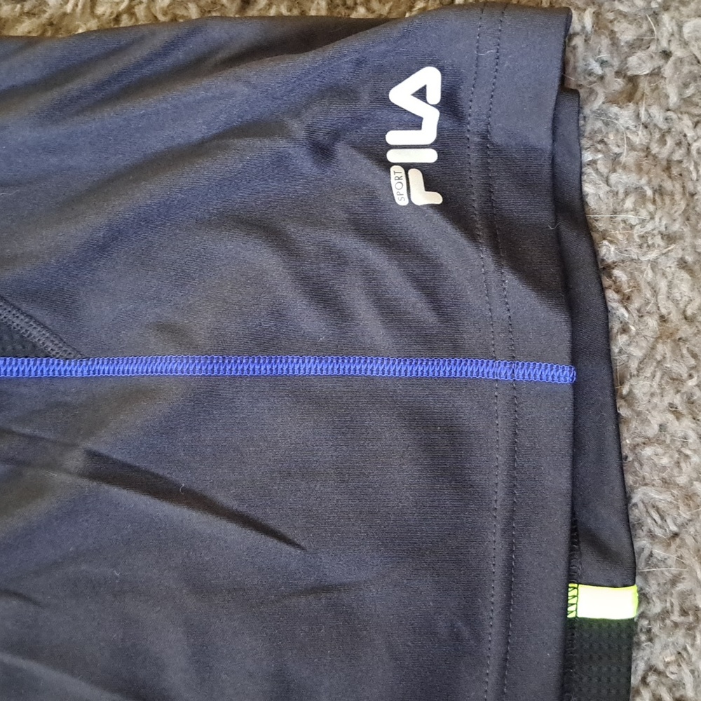 NWT Fila Sz L running shirt - Picture 2 of 6